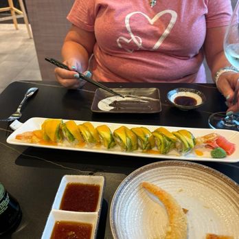 Harmony Steak House - Hawaiian Roll - Steakhouses Near Me - Indianapolis, Indiana Harmony Steak House - Hawaiian Roll - Steakhouses Near Me - Indianapolis, Indiana
