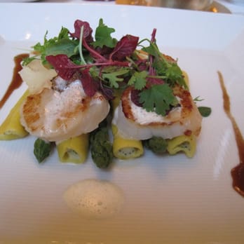 The Westgate Room - seared scallops on cannelloni and asperagus - Hotels Near Me - San Diego, California The Westgate Room - seared scallops on cannelloni and asperagus - Hotels Near Me - San Diego, California