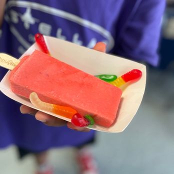 PopsiBar - Strawberry with gummy worms - Ice Cream & Frozen Yogurt Near Me - Spring, Texas