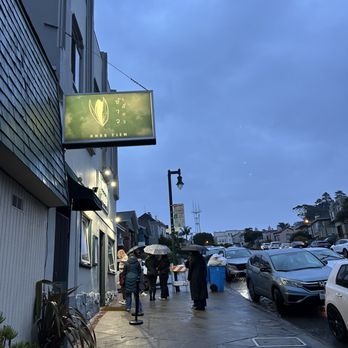 Khao Tiew - Outside with a line forming - Thai Near Me - San Francisco, California