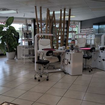 Sassy's Nails Spa - Interior design on point! - Nail Salons Near Me - Anchorage, Alaska Sassy's Nails Spa - Interior design on point! - Nail Salons Near Me - Anchorage, Alaska