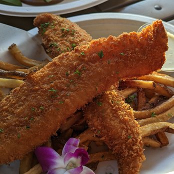 Barefoot Beach Cafe - Fish and chips - Breakfast & Brunch Near Me - Honolulu, Hawaii