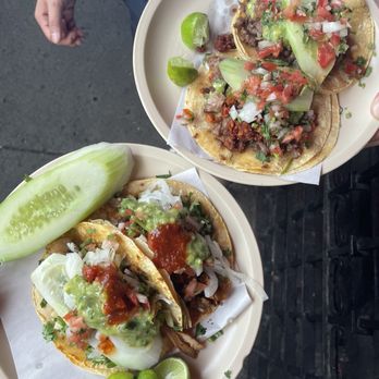 Taquería Los amigos - Street Vendors Near Me - México, D.F., DIF
