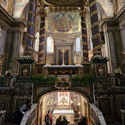 Basilica di Santa Maria Maggiore - The Basilica's baldachin