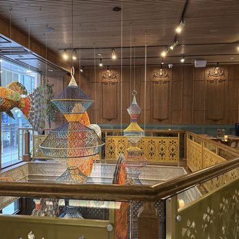 Mitr Thai - Great interesting decor! - Thai Near Me - New York, New York