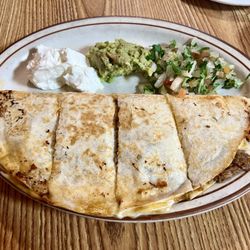Mexico Lindo & Seafood Restaurant - Beef Quesadilla