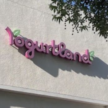 Yogurtland - In front - Ice Cream & Frozen Yogurt Near Me - Fresno, California Yogurtland - In front - Ice Cream & Frozen Yogurt Near Me - Fresno, California