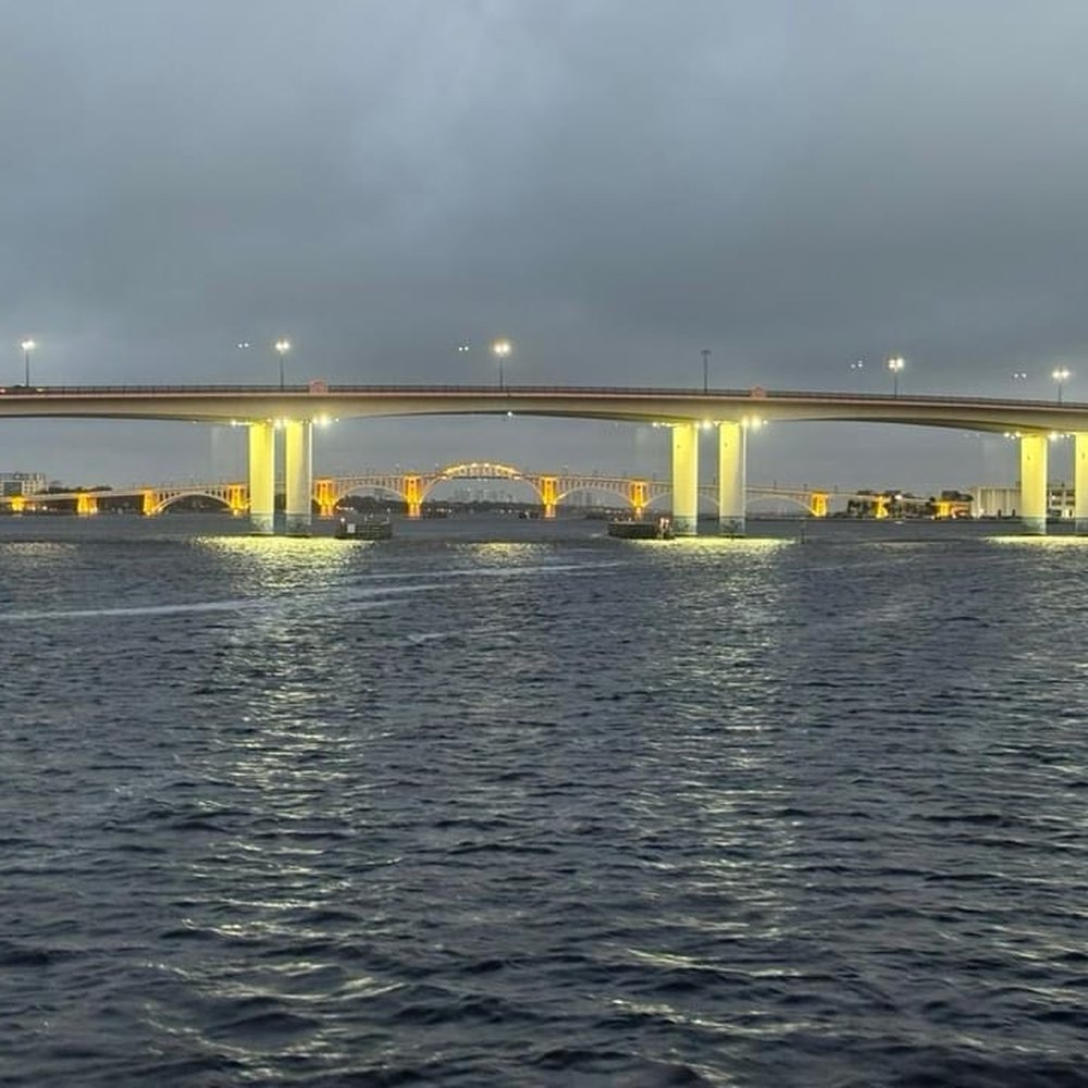 Dine and Cruise - Boat Tours Near Me - Daytona Beach, Florida