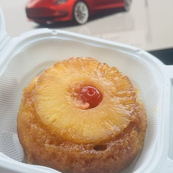 Sweet Palette Bakery - Pineapple upside down cake - Bakeries Near Me - Hanford, California Sweet Palette Bakery - Pineapple upside down cake - Bakeries Near Me - Hanford, California