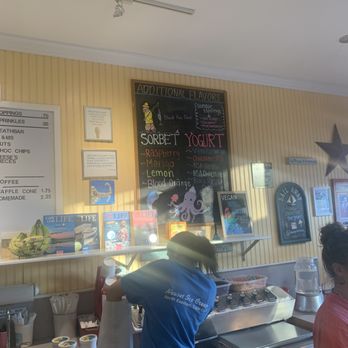 Nauset Ice Cream - Hard at work! - Ice Cream & Frozen Yogurt Near Me - Eastham, Massachusetts