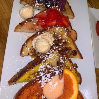 Batter & Berries - French toast flight - Breakfast & Brunch Near Me - Chicago, Illinois Batter & Berries - French toast flight - Breakfast & Brunch Near Me - Chicago, Illinois