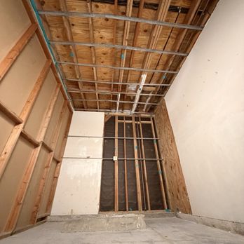1800 Water Damage - Damage Restoration Near Me - Laguna Hills, California