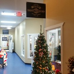 Treps Treasures - Hidden down the hall, polite owner