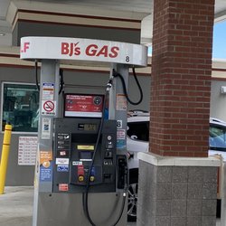 BJ's Gas