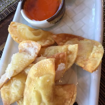 Old Siam - Fried Wontons (chicken, bamboo, carrot, etc.). Needed a little more filling, but delicious! - Thai Near Me - Jacksonville, North Carolina