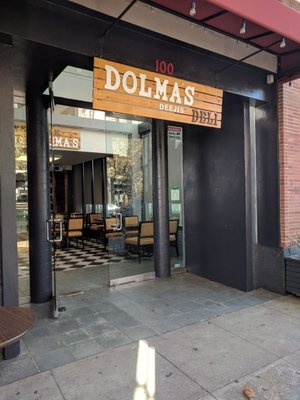 Dolma Deejis Deli by null