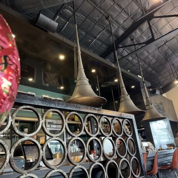 24 Diner - Diners Near Me - Austin, Texas