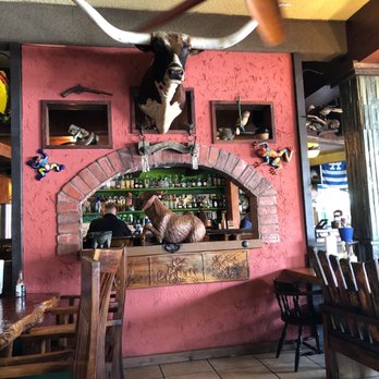 Mexico Restaurant - Inside restaurant - Mexican Near Me - Honolulu, Hawaii