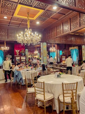 Barbara's Heritage Restaurant by null