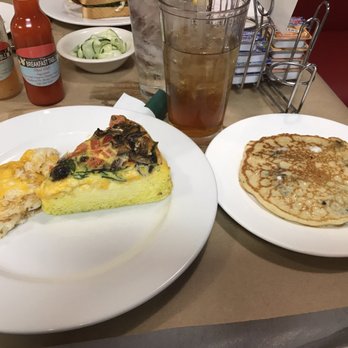 Red Rooster Cafe - Breakfast & Brunch Near Me - Destin, Florida