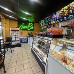 Bionicos - Inside the shop