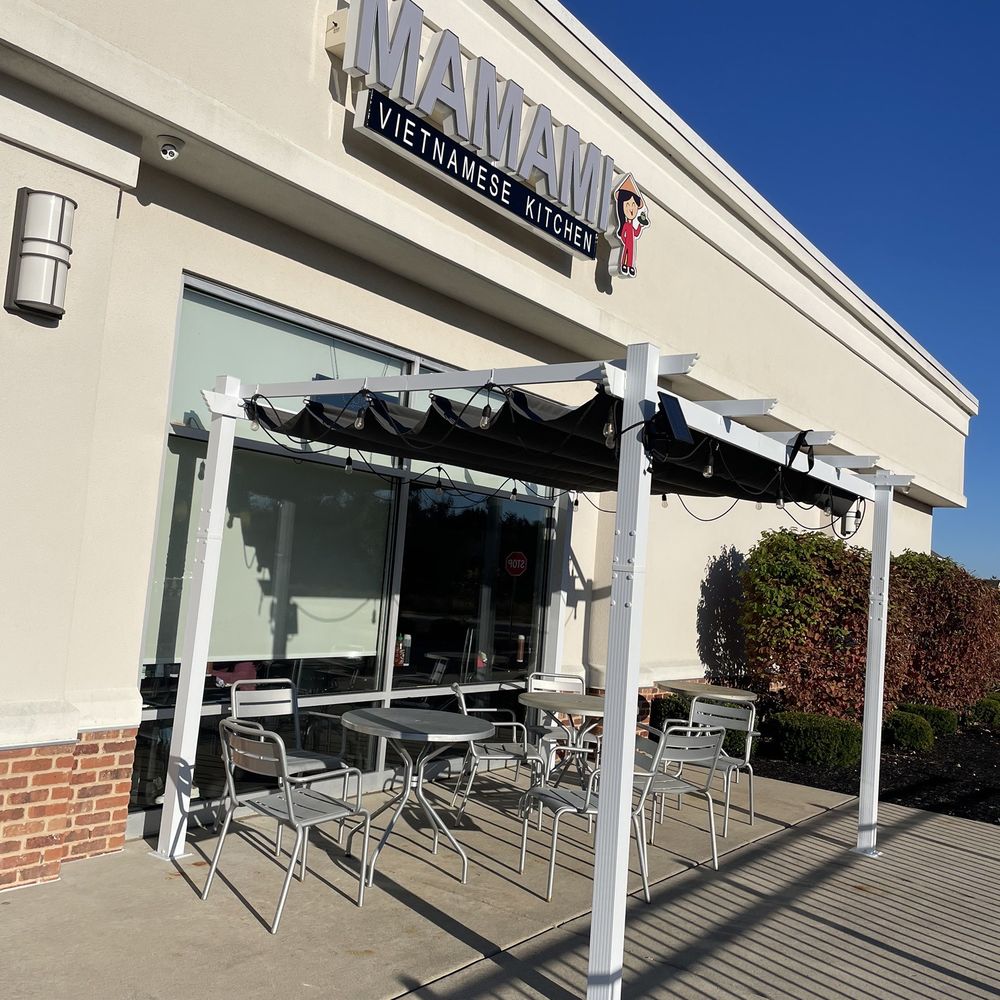 MamaMi Vietnamese Kitchen - Nice outside seating - Vietnamese Near Me - Williamstown, New Jersey MamaMi Vietnamese Kitchen - Nice outside seating - Vietnamese Near Me - Williamstown, New Jersey