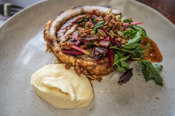 Three Blue Ducks, Rosebery by null