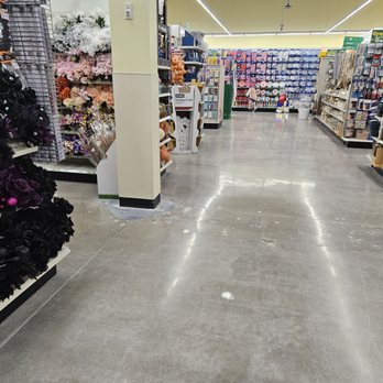 Dollar Tree - Discount Store Near Me - Westborough, Massachusetts