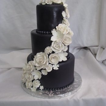 Cakes By Creme de la Creme - Patisserie/Cake Shop Near Me - Renton, Washington Cakes By Creme de la Creme - Patisserie/Cake Shop Near Me - Renton, Washington