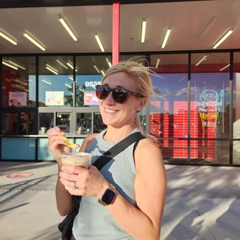 Andy's Frozen Custard - Ice Cream & Frozen Yogurt Near Me - Saint Louis, Missouri
