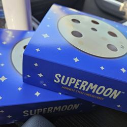 Supermoon Japanese Style Cheesecakes