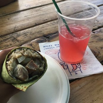 Mermaids Cafe - Ahi Nori Wrap and Hibiscus Lemonade (and extremely cute napkins) - Sandwiches Near Me - Kapaa, Hawaii