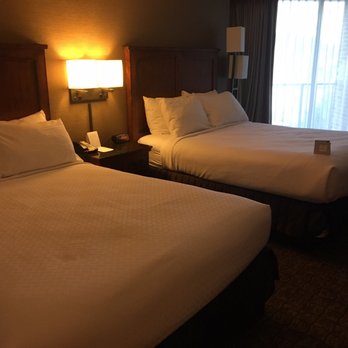 Crowne Plaza Lake Placid - Double bed room - Hotels Near Me - Lake Placid, New York
