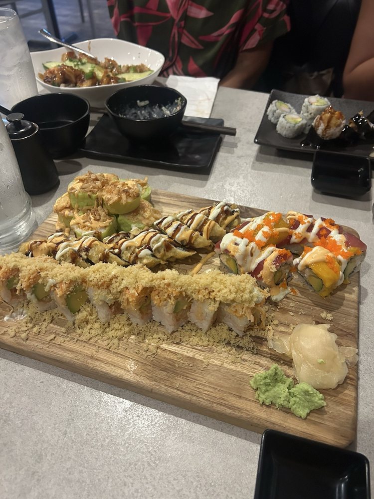 Chaiyo Sushi & Thai Logo