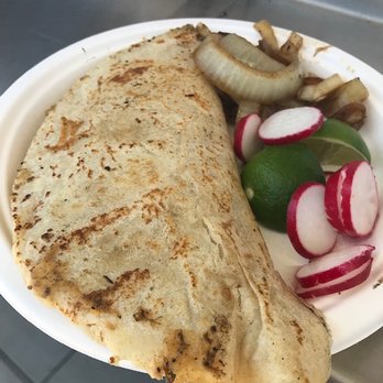 Phatties - Chicken quesadilla with grilled onions, limes and radishes.  Lacked some flavor but it was still very good. - Mexican Near Me - Escondido, California