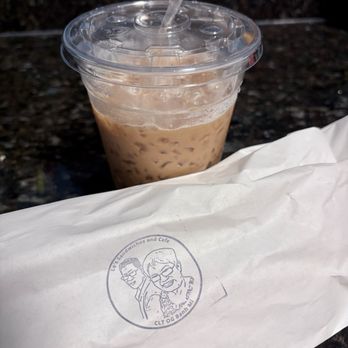 Le's Sandwiches & Cafe - Vietnamese Near Me - Charlotte, North Carolina Le's Sandwiches & Cafe - Vietnamese Near Me - Charlotte, North Carolina