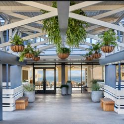 Monterey Beach Hotel, a Tribute Portfolio Hotel