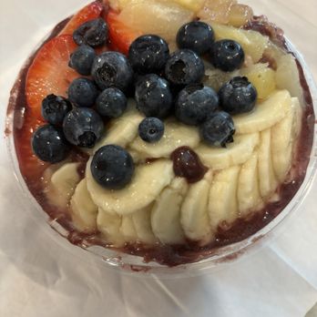 Acailand Milkshake - Ice Cream & Frozen Yogurt Near Me - Middleton, Massachusetts