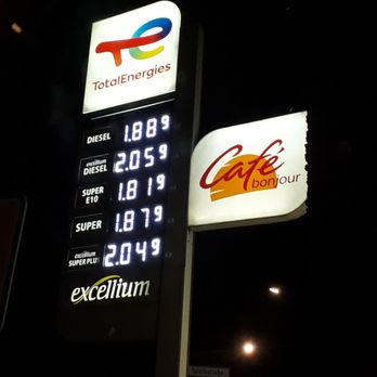 Total - 28.01.23 - Gas Stations Near Me - Berlin, BE