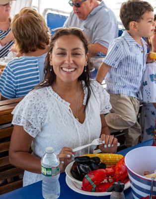 Essex River Cruises & Charters by null
