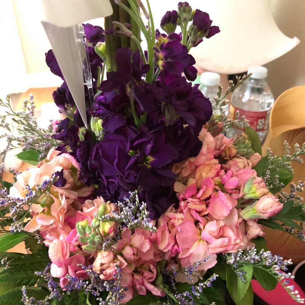 Flower Trails - Florists Near Me - Las Vegas, Nevada