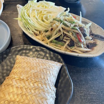 Isankaya - Thai Near Me - Norcross, Georgia