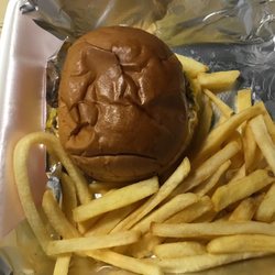 Brody's - Mushroom Swiss Burger