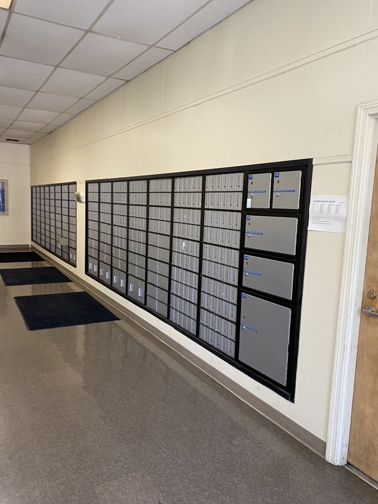 US POST OFFICE Updated August 2024 351 Smith St, Providence, Rhode