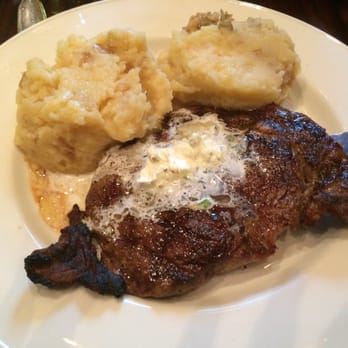 Hard Rock Cafe - GF New York Steak with Mashed Potatoes - American Near Me - Rome, RM Hard Rock Cafe - GF New York Steak with Mashed Potatoes - American Near Me - Rome, RM