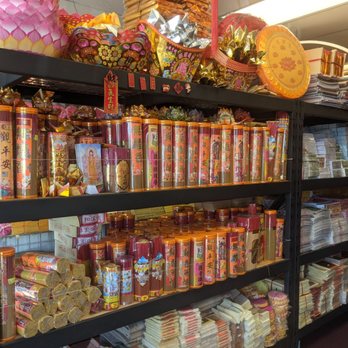Thanh Lien Hang Giay Vang Bac - Gift Shops Near Me - Rosemead, California Thanh Lien Hang Giay Vang Bac - Gift Shops Near Me - Rosemead, California