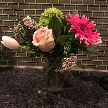 Ben White Florist - An elegant country chic mason jar arrangement, this is exactly what I was looking for and she loved it (of course)! - Florists Near Me - Austin, Texas Ben White Florist - An elegant country chic mason jar arrangement, this is exactly what I was looking for and she loved it (of course)! - Florists Near Me - Austin, Texas