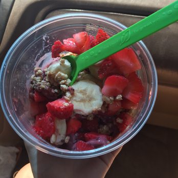 Fruitthies - Super Acai Bowl - Juice Bars & Smoothies Near Me - Costa Mesa, California