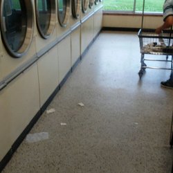 Lakeside Laundry