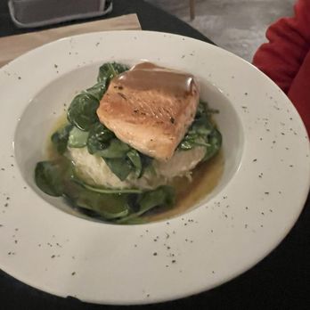 The Dublin - Salmon - Pubs Near Me - East Hampton, Connecticut